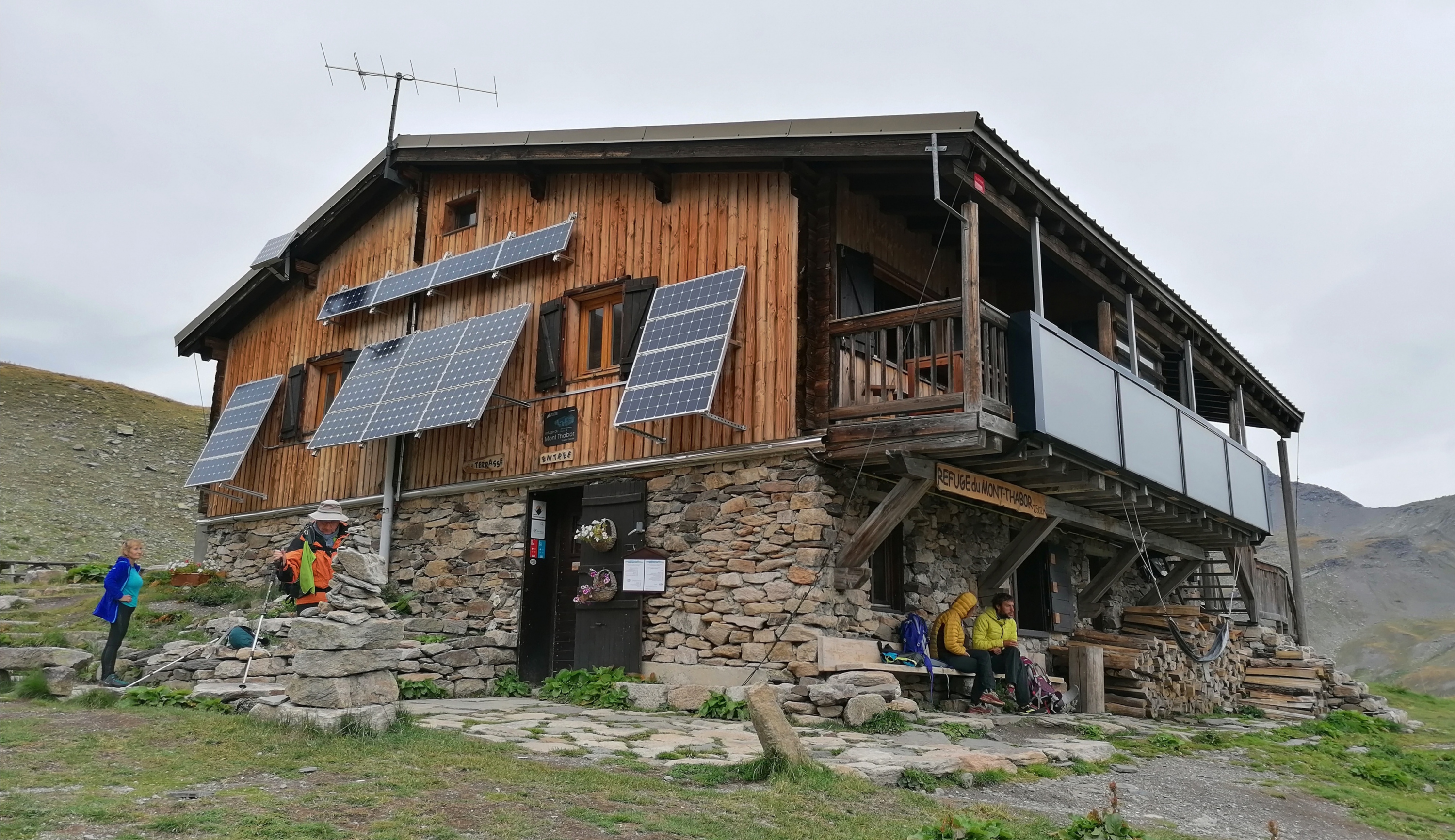 Los refugios de montaña, laboratorios de energias renovables